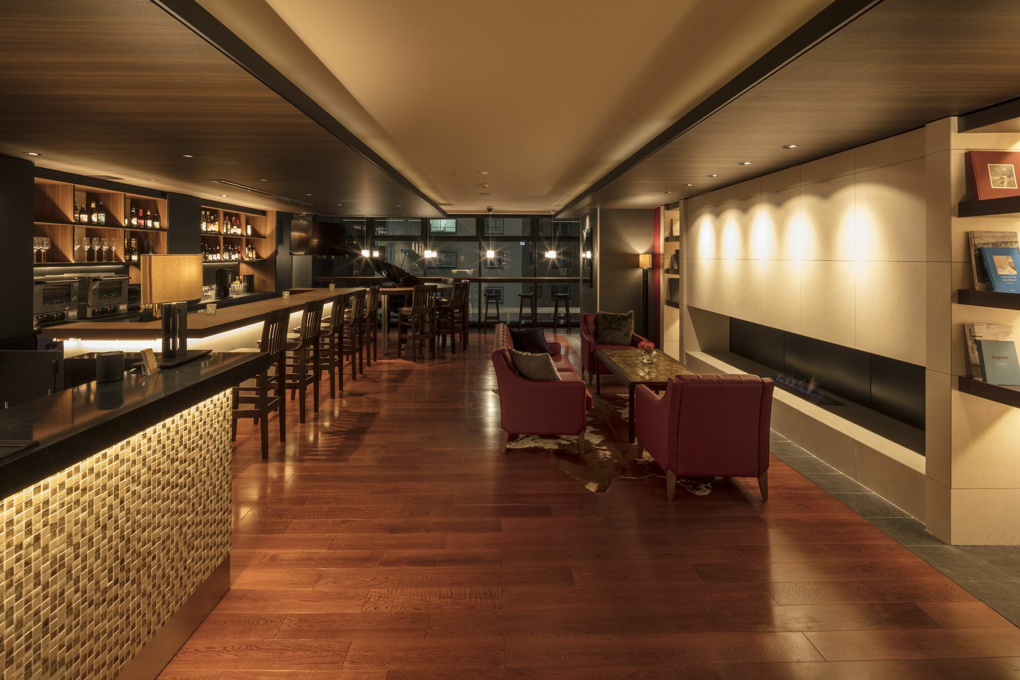 First Nishiazabu Capsulehotel